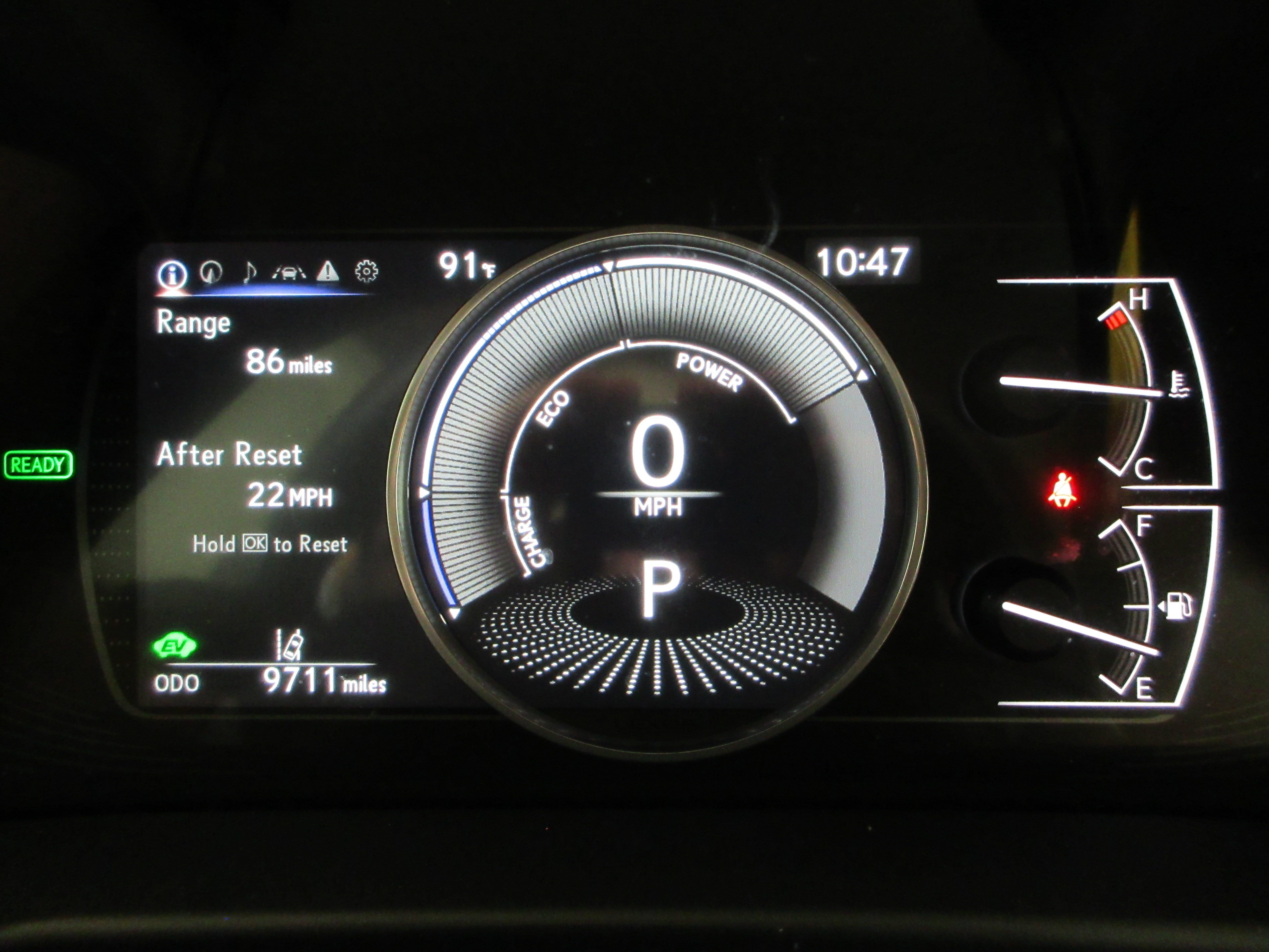 Used 2025 Nightfall Mica Lexus 300h image 35