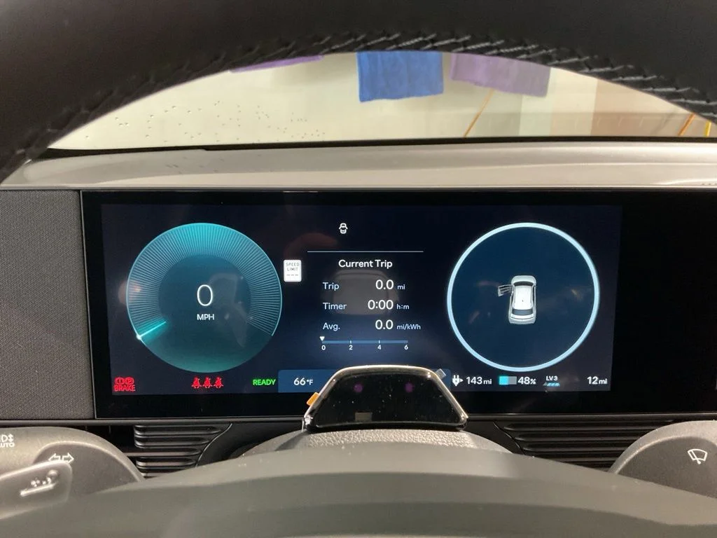 New 2027 Green Hyundai SE image 19