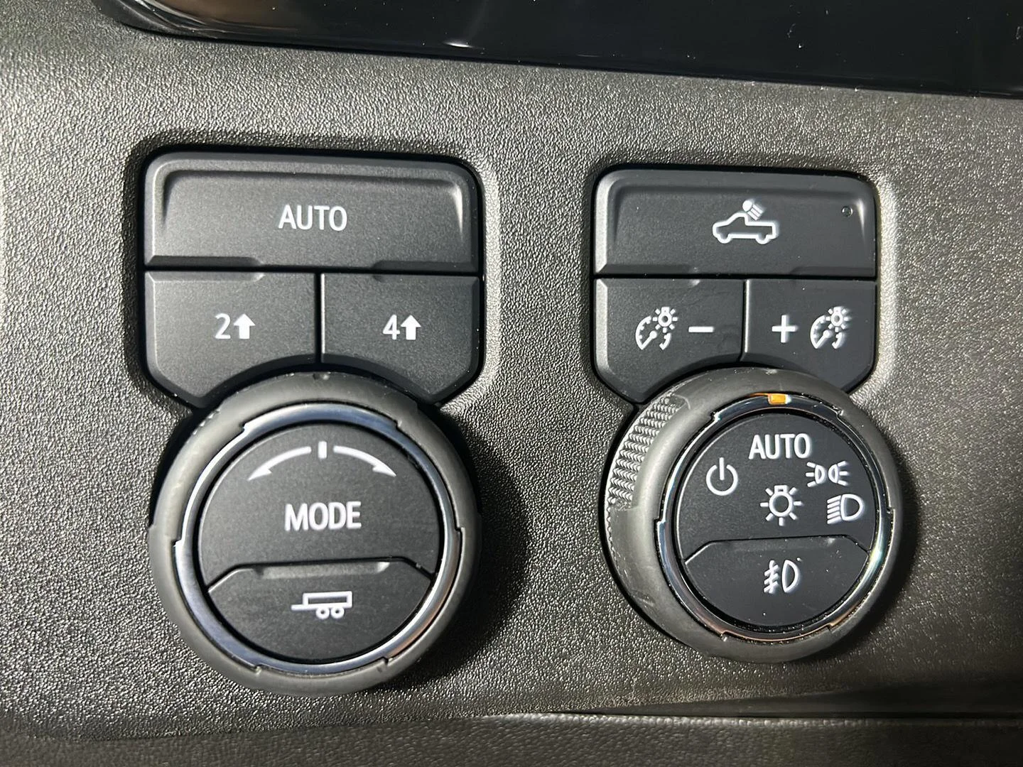 Used 2023 Sterling Gray Metallic Chevrolet RST image 21