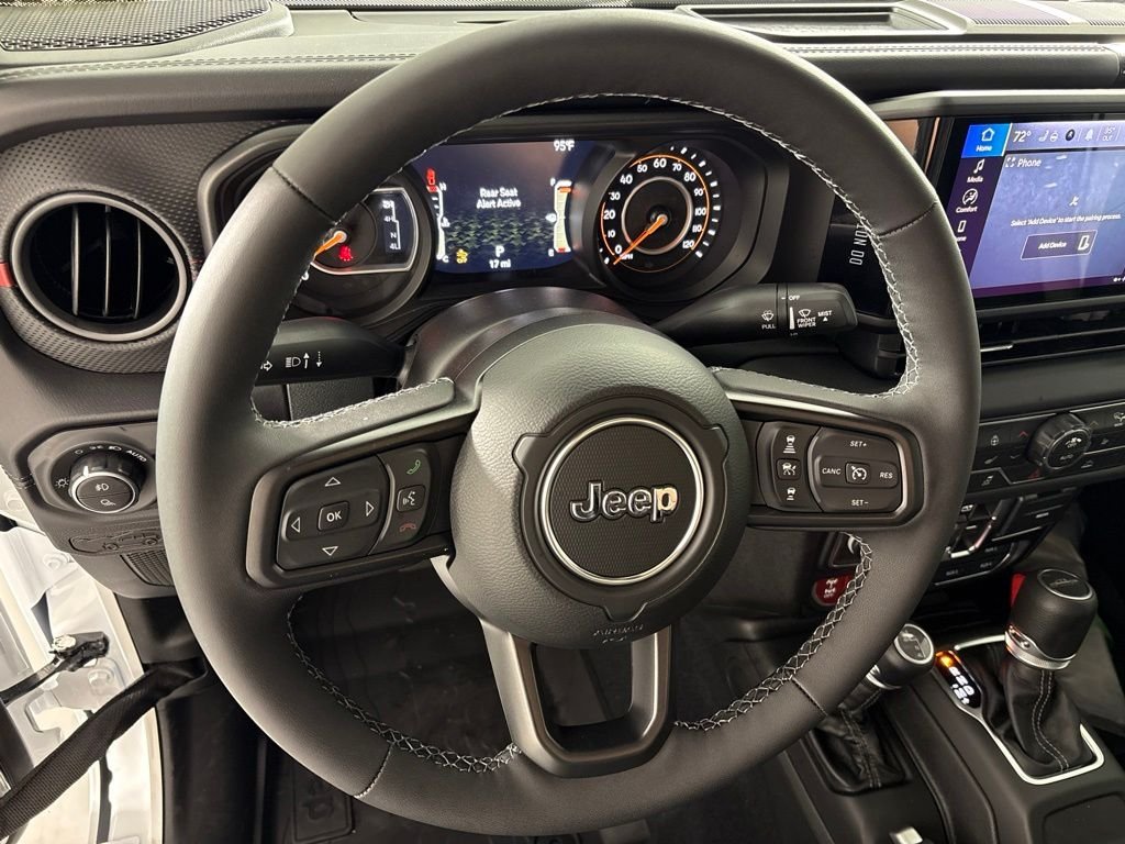New 2026 Bright White Clearcoat Jeep Rubicon image 30