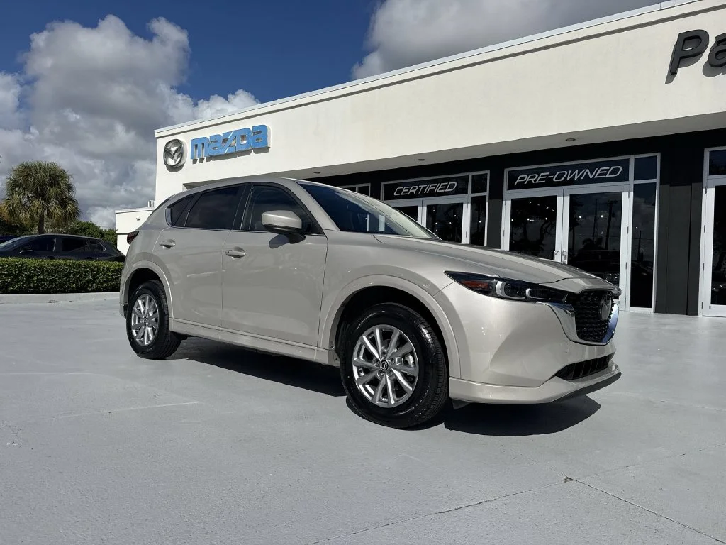 Used 2024 Quartz Metallic Mazda 2.5 S Preferred Package image 22
