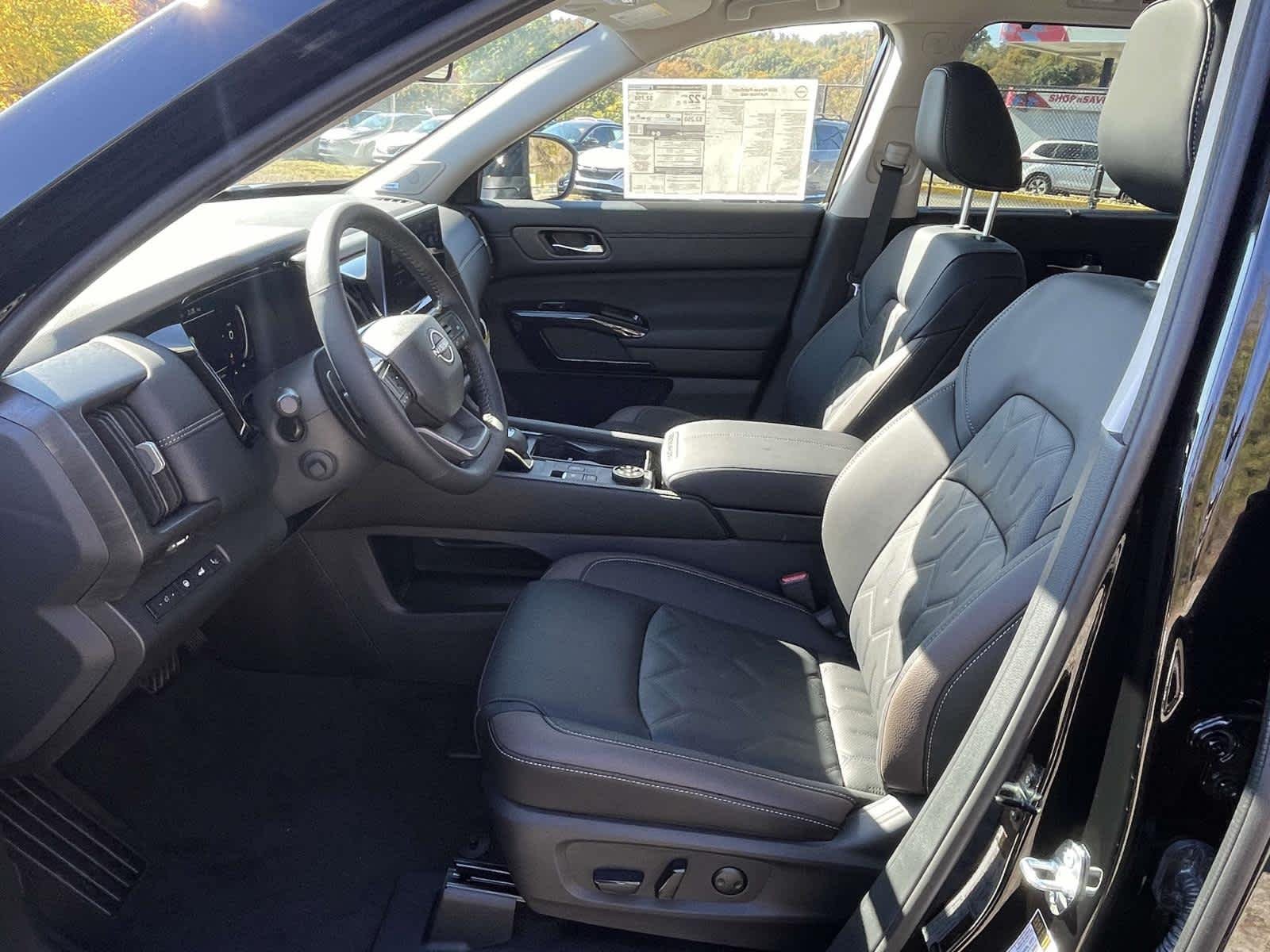 New 2026 Super Black Nissan Platinum image 16