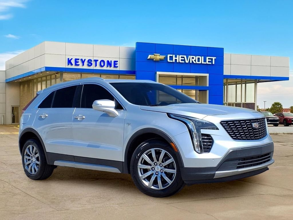 2021 Cadillac XT4 Premium Luxury