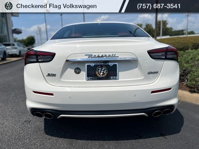 Used 2021 Bianco Maserati S Q4 GranLusso image 11