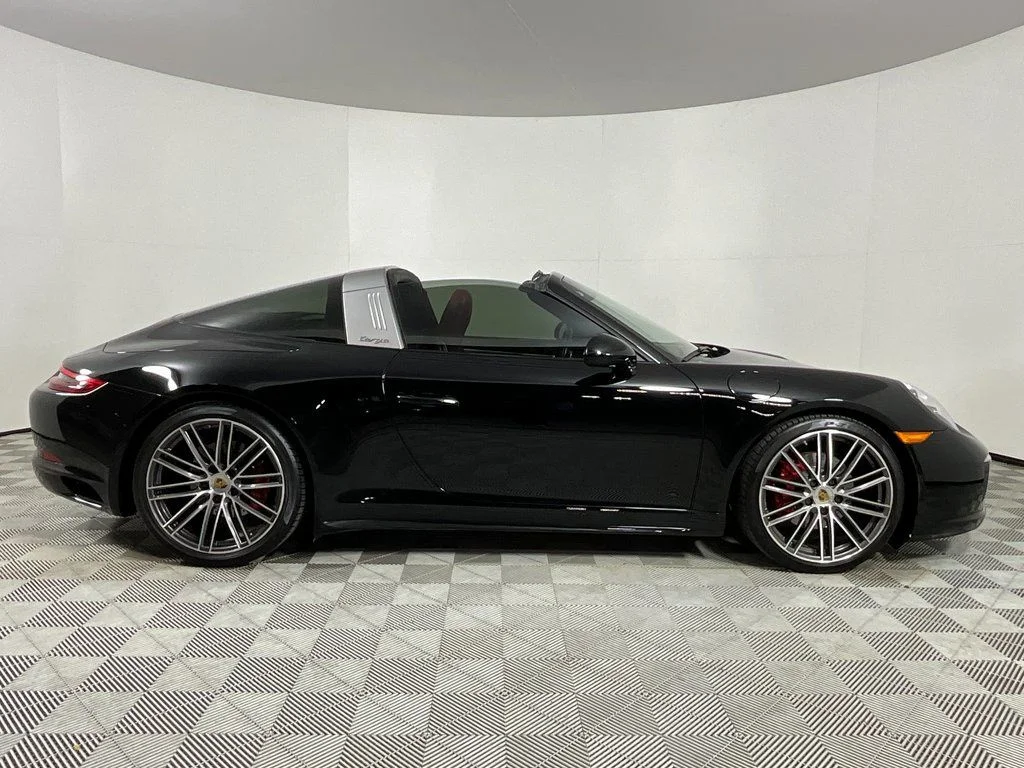 Used 2019 Black Porsche Targa 4 image 5