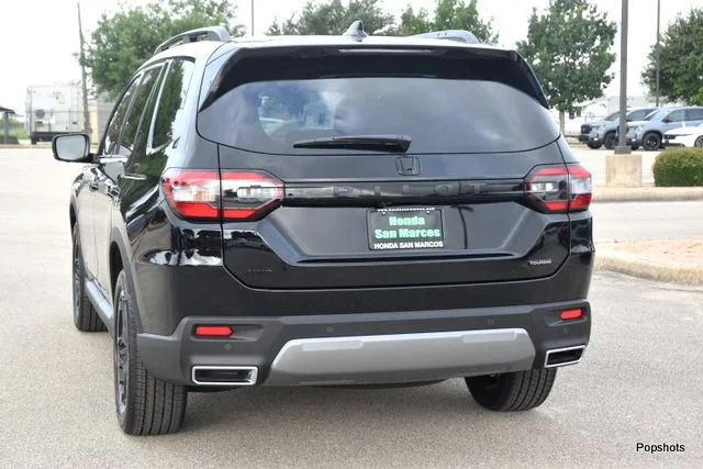 New 2026 Crystal Black Pearl Honda AWD Touring Blackout image 4