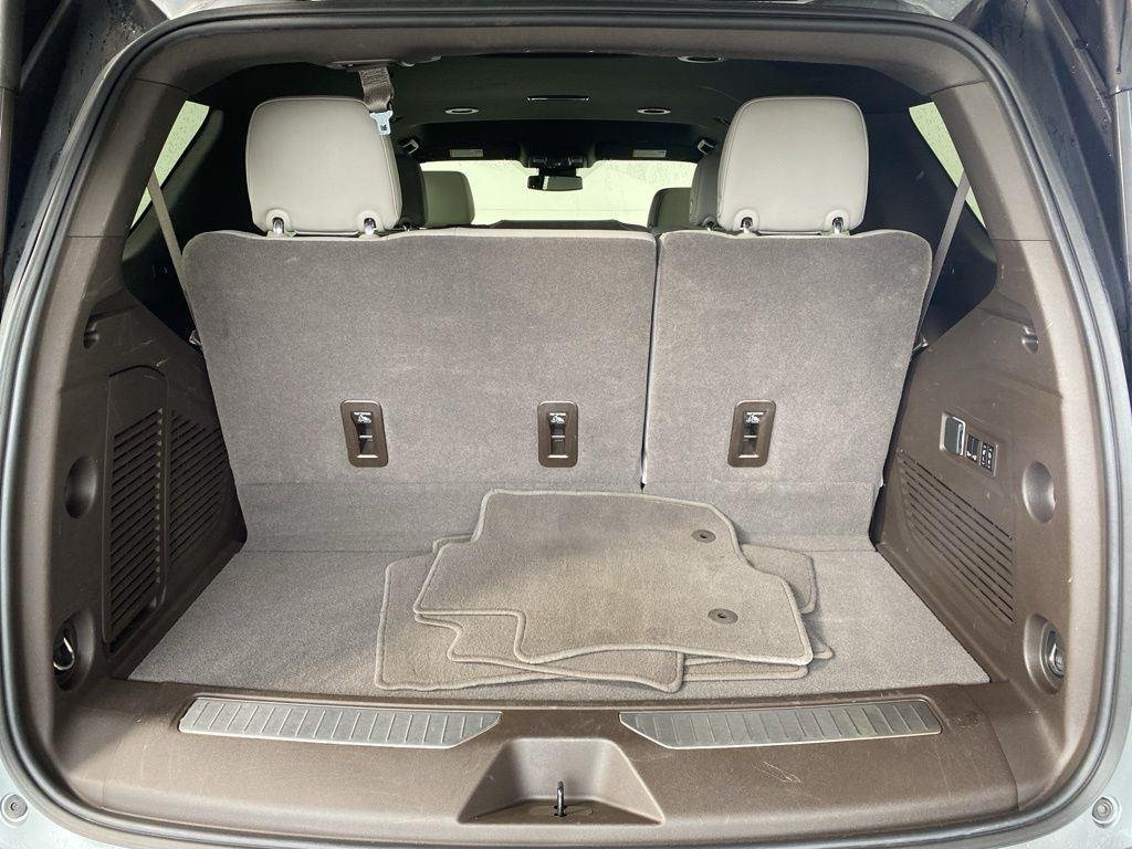 Used 2023 Sterling Gray Metallic Chevrolet Z71 image 18