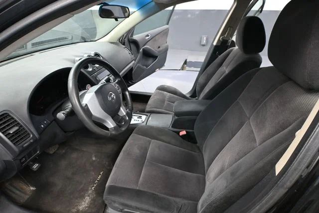 2009 Nissan Altima S - Photo 20