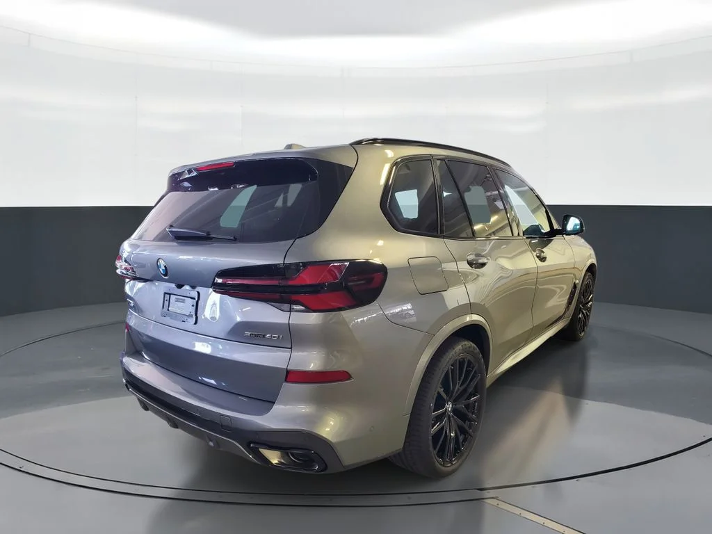 New 2026 Gray BMW sDrive40i image 3