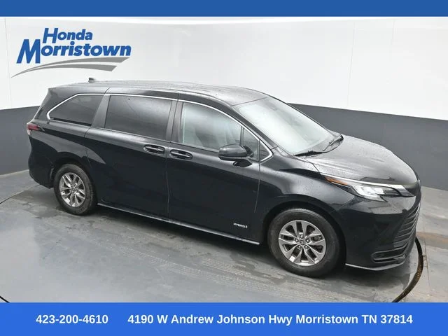 Used 2021 Toyota Sienna LE
