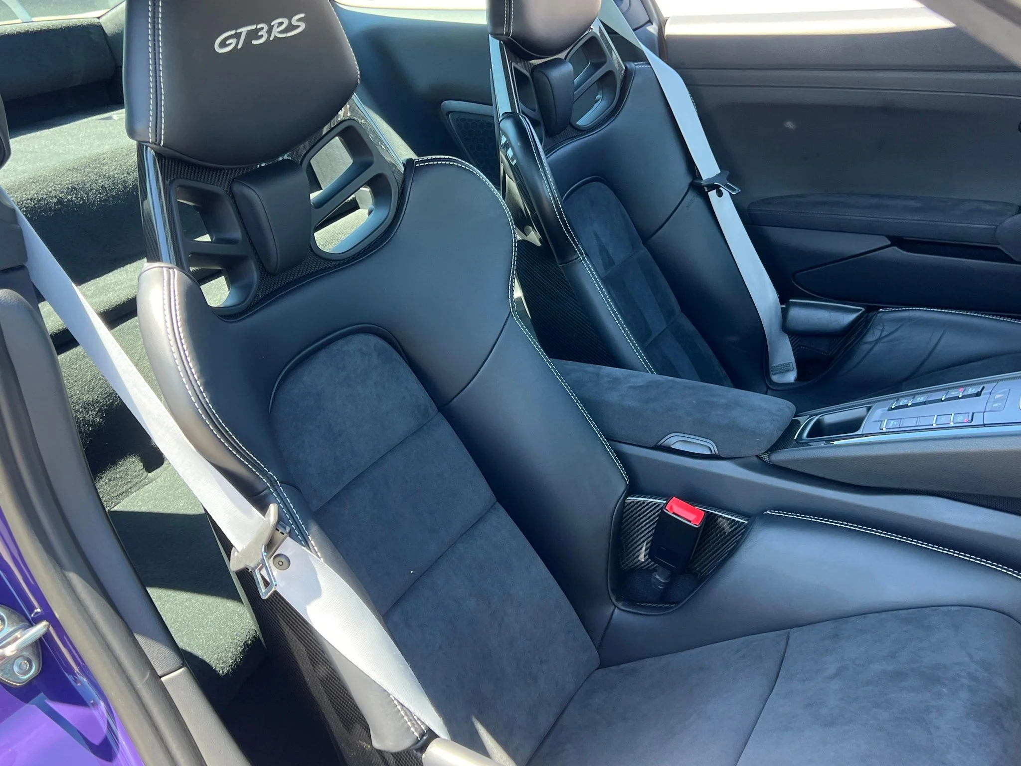 Used 2016  Porsche GT3 RS image 18