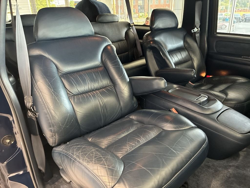 Used 1995 Blue Chevrolet Base image 20