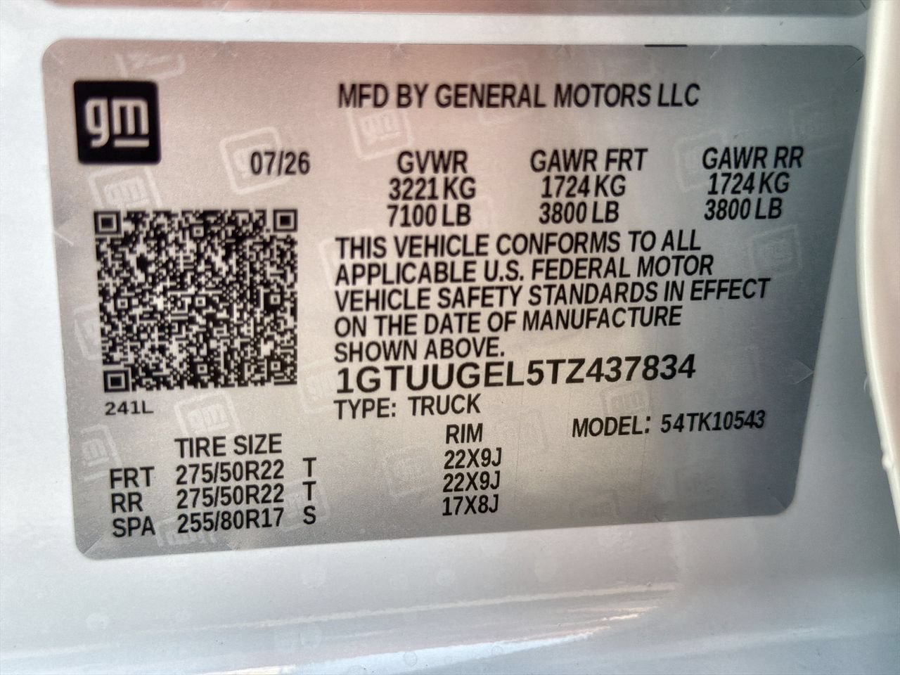 New 2026 Glacier White Tricoat GMC Denali image 29