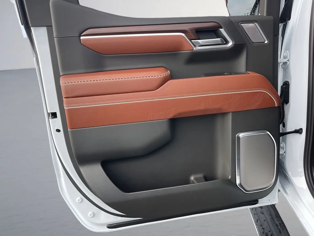 New 2026 Glacier White Tricoat GMC Denali Ultimate image 15