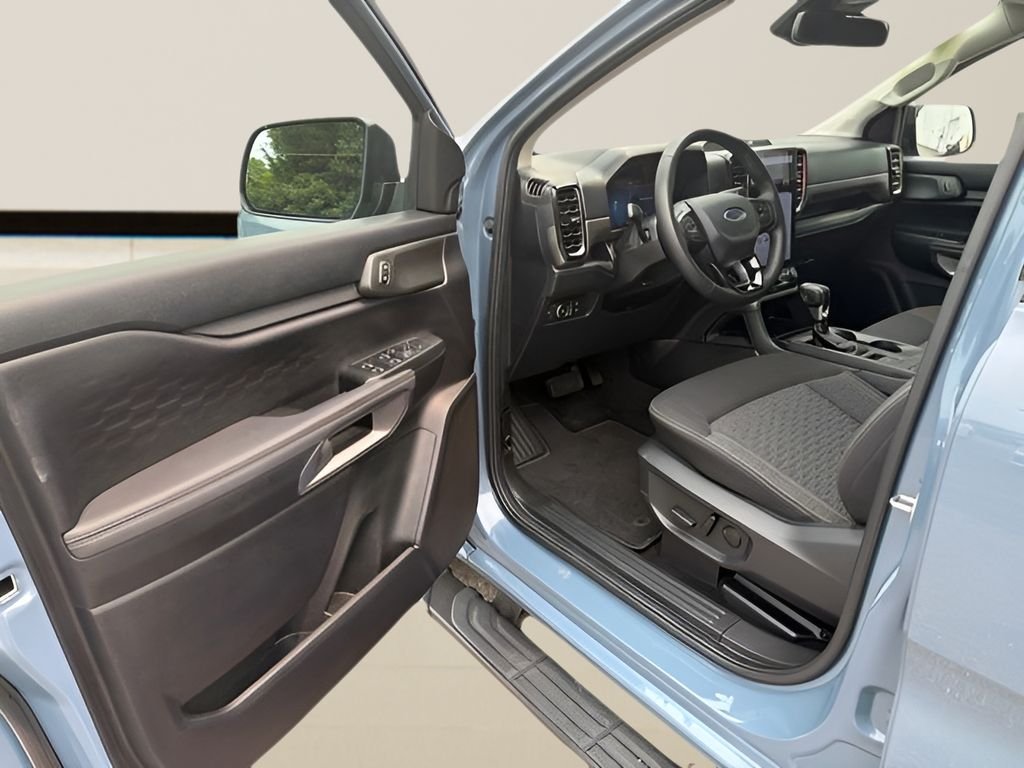 Used 2024 Gray Ford XLT image 13