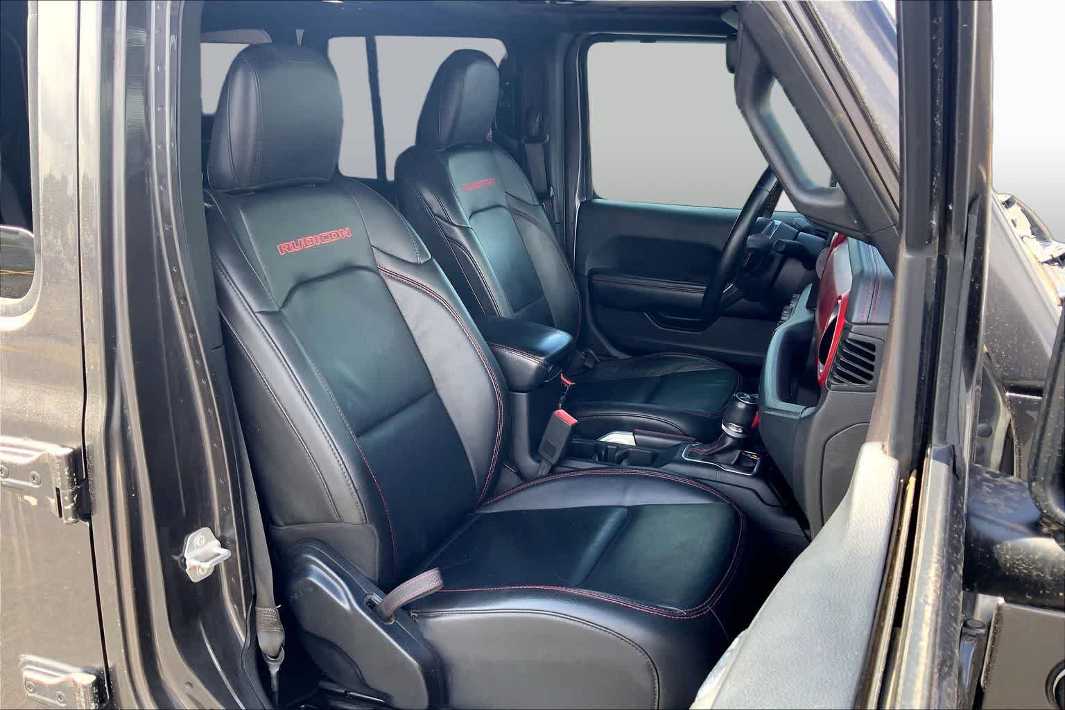 Used 2018 Granite Crystal Metallic Clearcoat Jeep Rubicon image 8