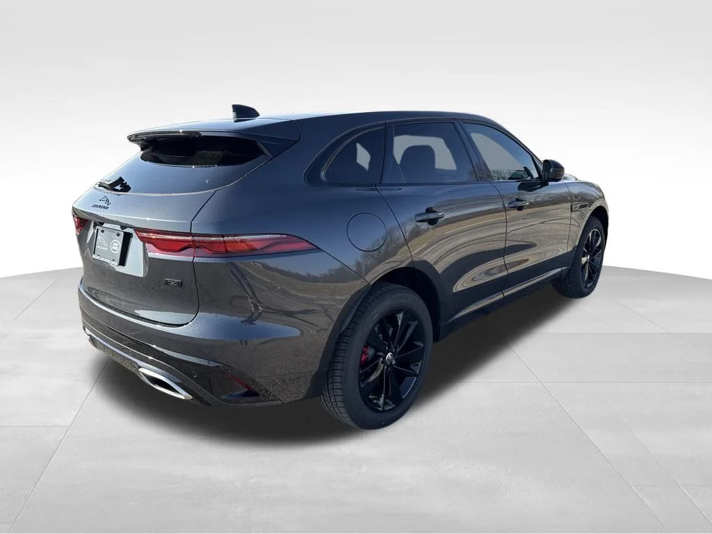 2026 Jaguar F-Pace R-Dynamic S - Photo 7