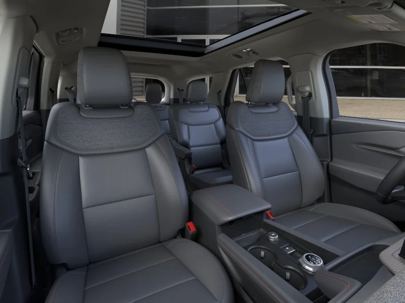 New 2026 Agate Black Metallic Ford Active image 32