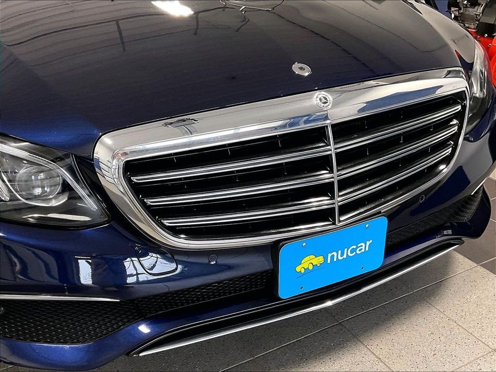 Used 2018 Black Mercedes-Benz E 400 image 32