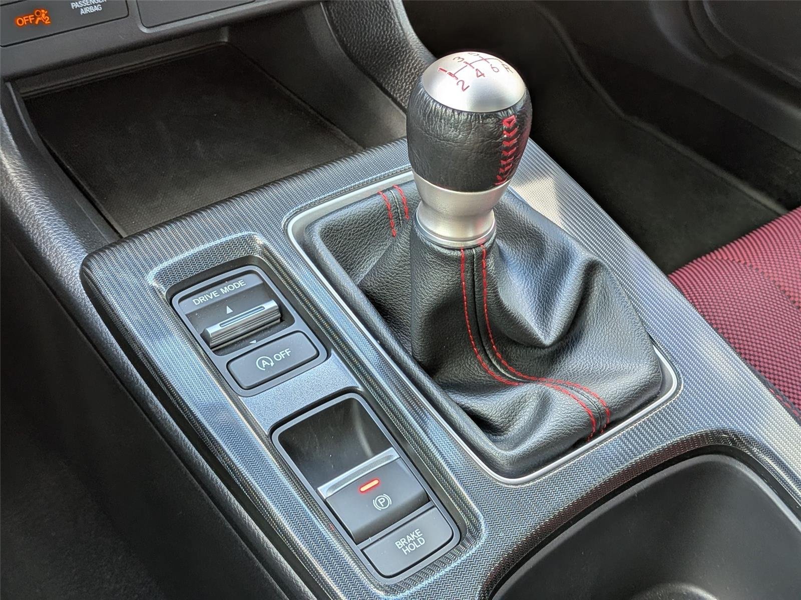 Used 2026 Platinum White Pearl Honda SI image 14