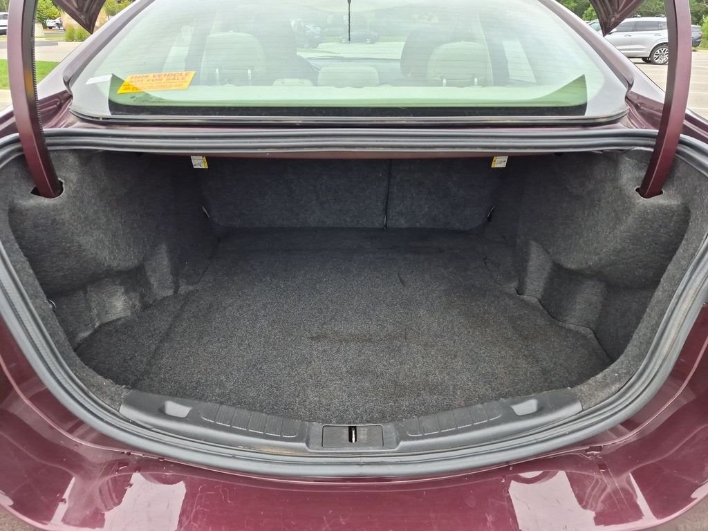 Used 2013 Red Ford SE image 22