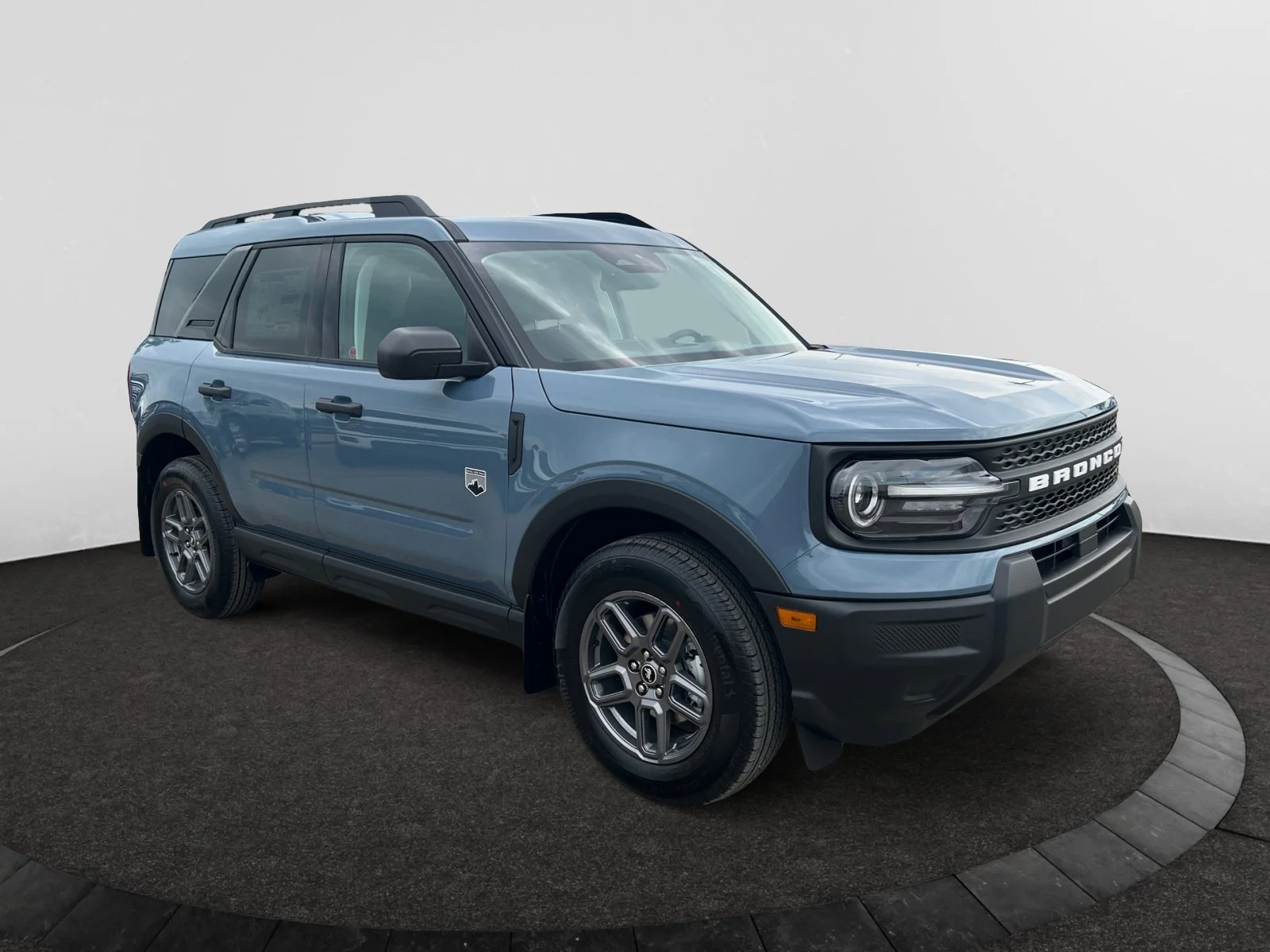 New 2026 Azure Grey Metallic Tri-Coat Ford Big Bend image 7