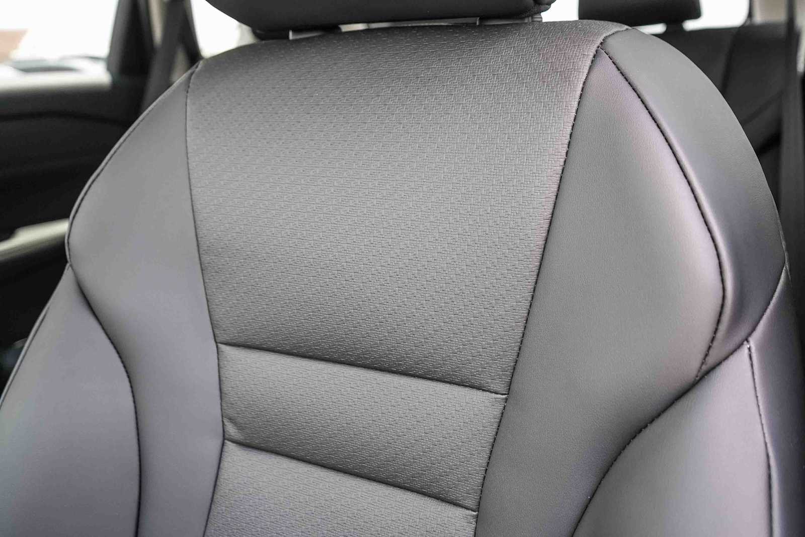 New 2026 Everest White Pearl TriCoat Nissan Dark Armor™ image 26