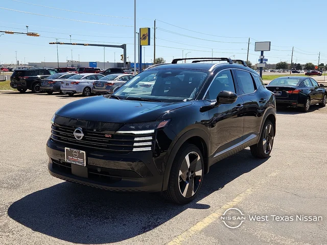 2026 Nissan Kicks SR Front-Wheel Drive