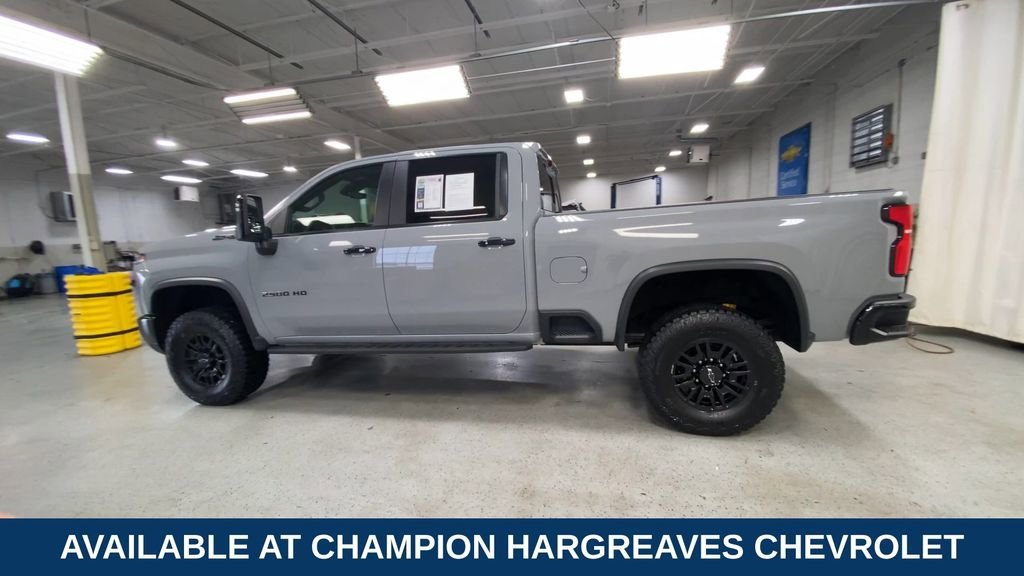 2024 Chevrolet Silverado 2500HD ZR2 - Photo 7