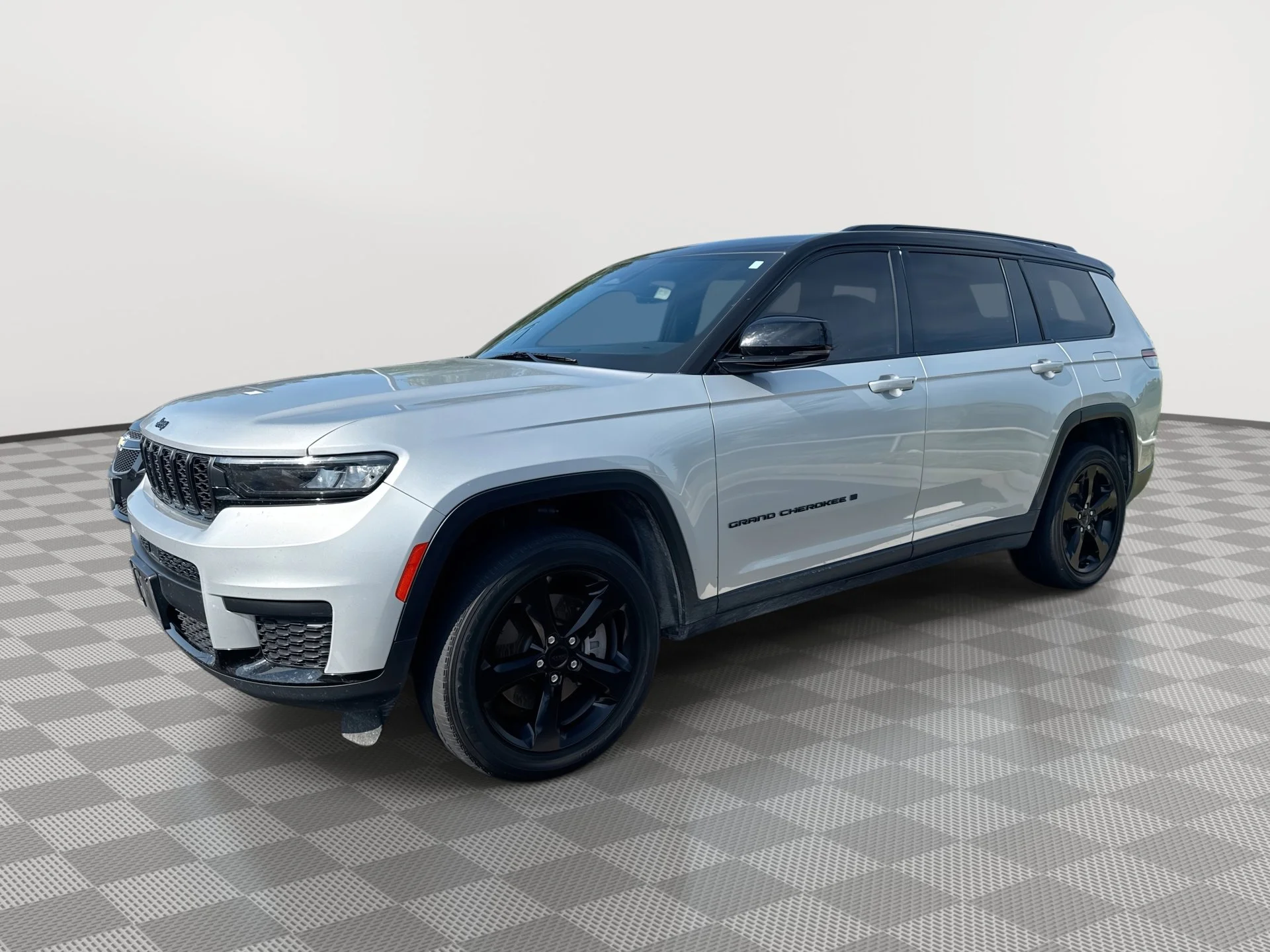 2023 Jeep Grand Cherokee L Altitude 4x4's photo