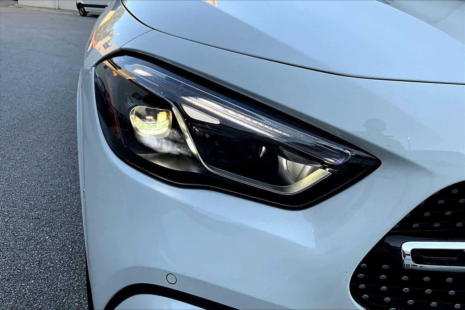 Certified Used 2026 Polar White Mercedes-Benz GLA 250 image 26