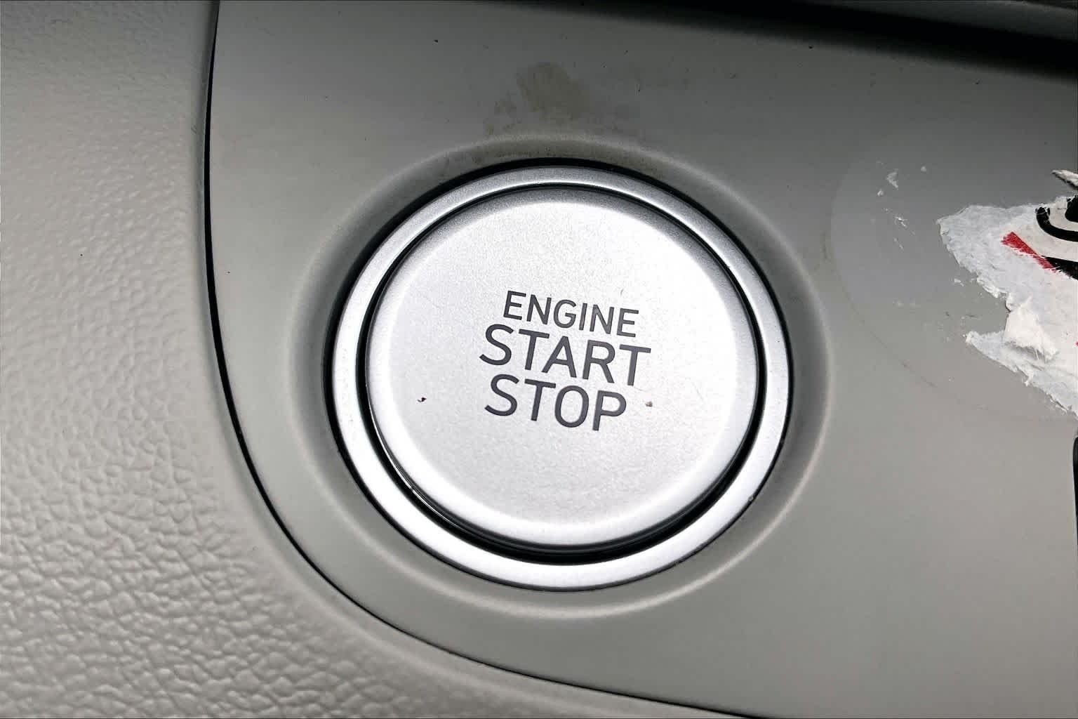 Used 2025 Ecotronic Gray Hyundai Limited image 34