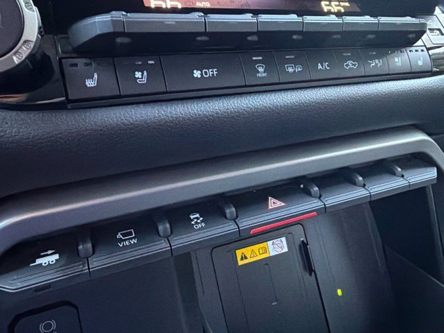 Used 2024  Toyota Limited image 47