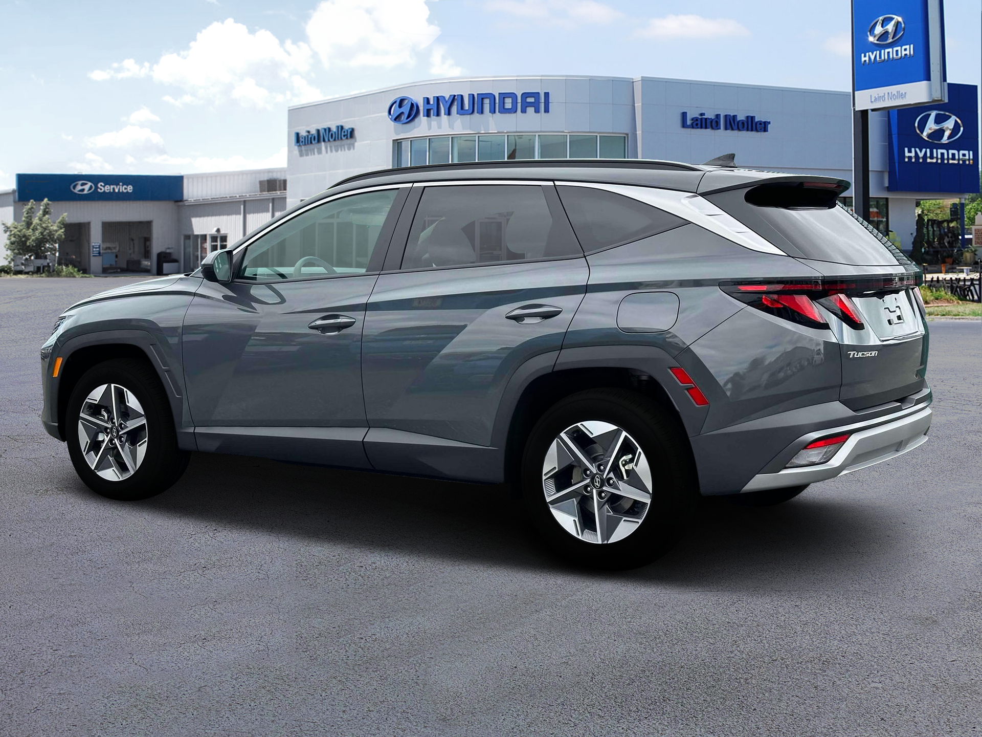 View vehicle photo 4