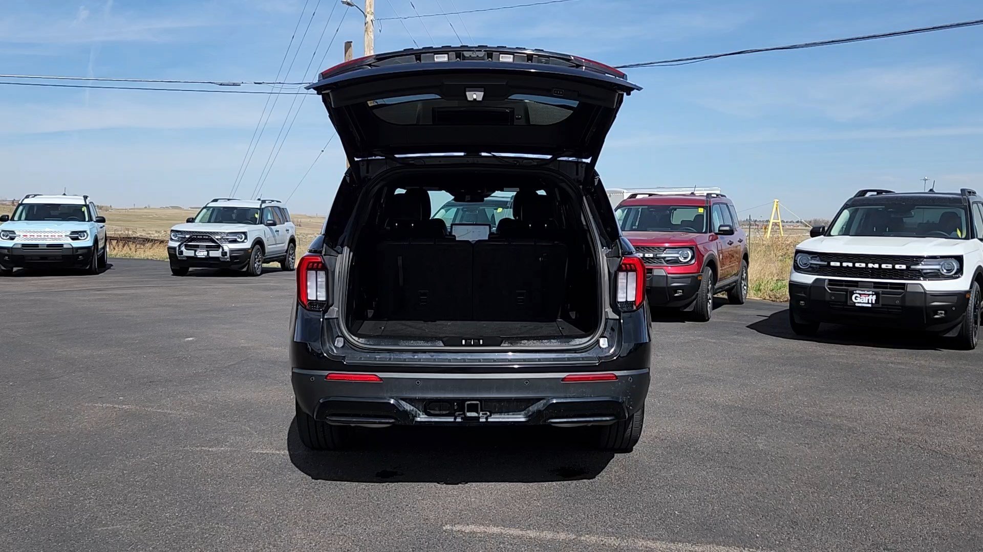 Used 2025 Black Metallic Ford ST-Line image 18