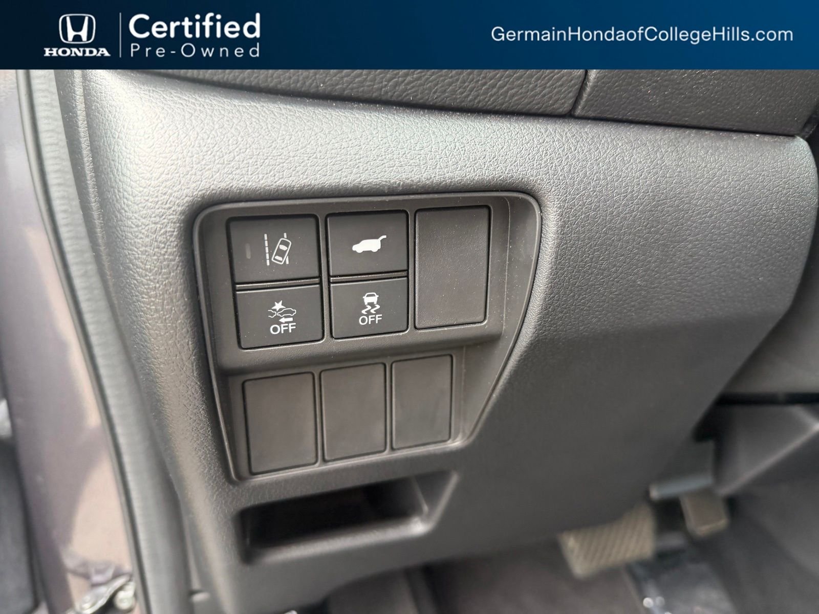 Certified Used 2022 Modern Steel Metallic Honda Touring image 18