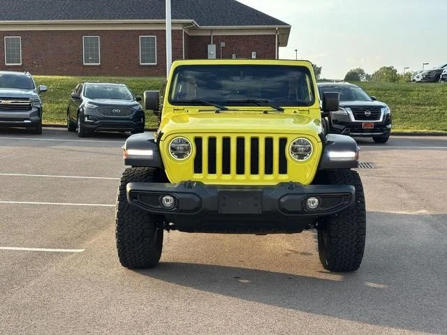 Used 2022 High Velocity Clearcoat Jeep  image 8