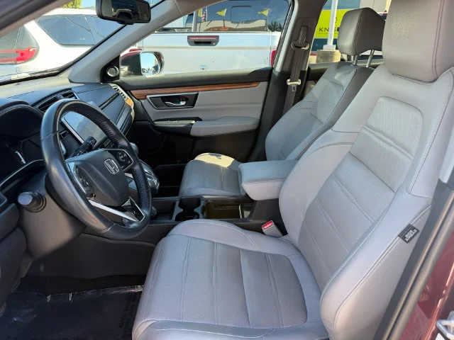 Used 2019 Basque Red Pearl II Honda Touring image 12