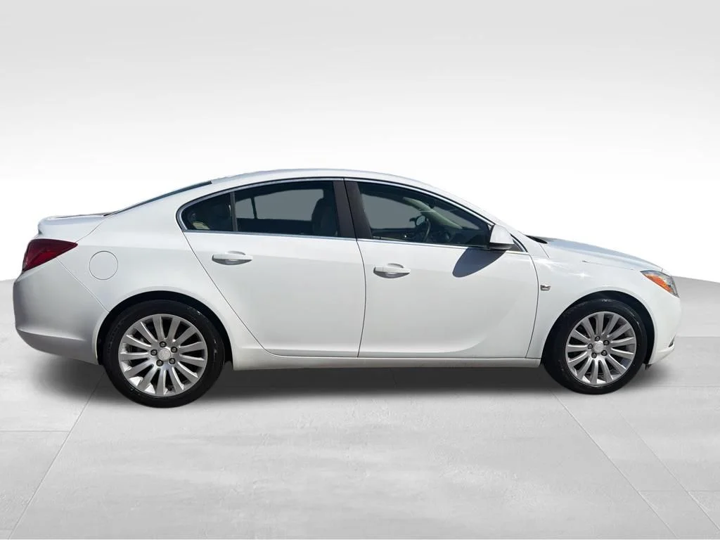 Used 2011 White Buick CXL image 7