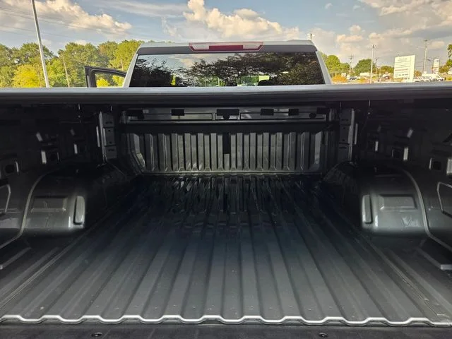 Used 2024 Silver GMC Elevation image 29