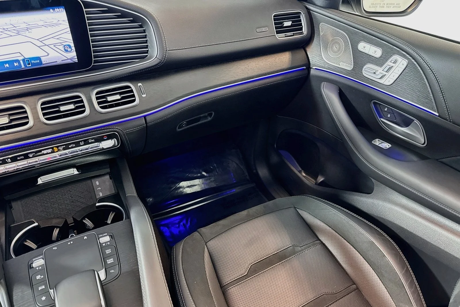 Used 2024 Polar White Mercedes-Benz AMG® GLE 53 image 22