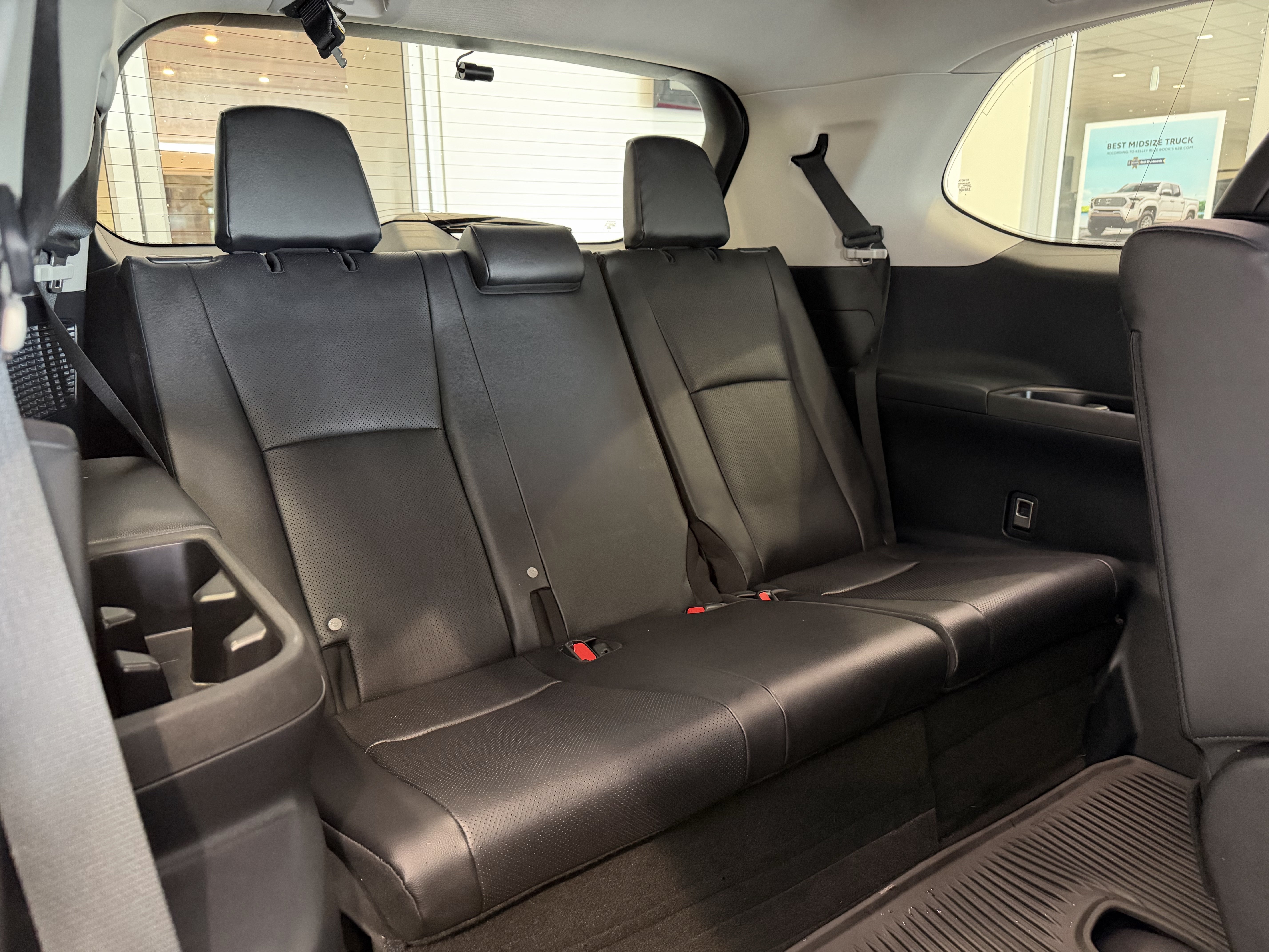 Certified Used 2025 White Toyota XLE image 41