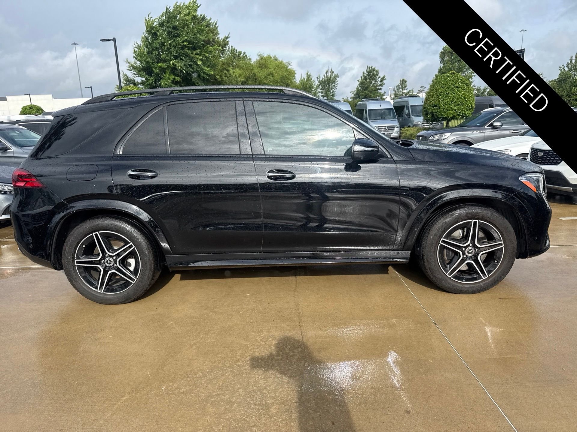 Certified Used 2024 Black Mercedes-Benz GLE 350 image 3
