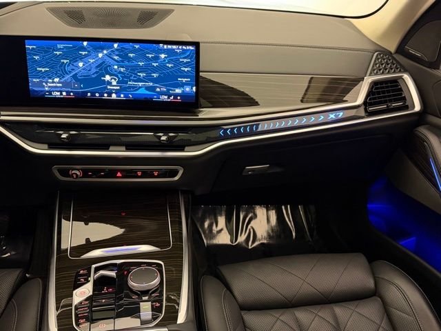 Used 2024 Skyscraper Gray Metallic BMW xDrive40i image 32