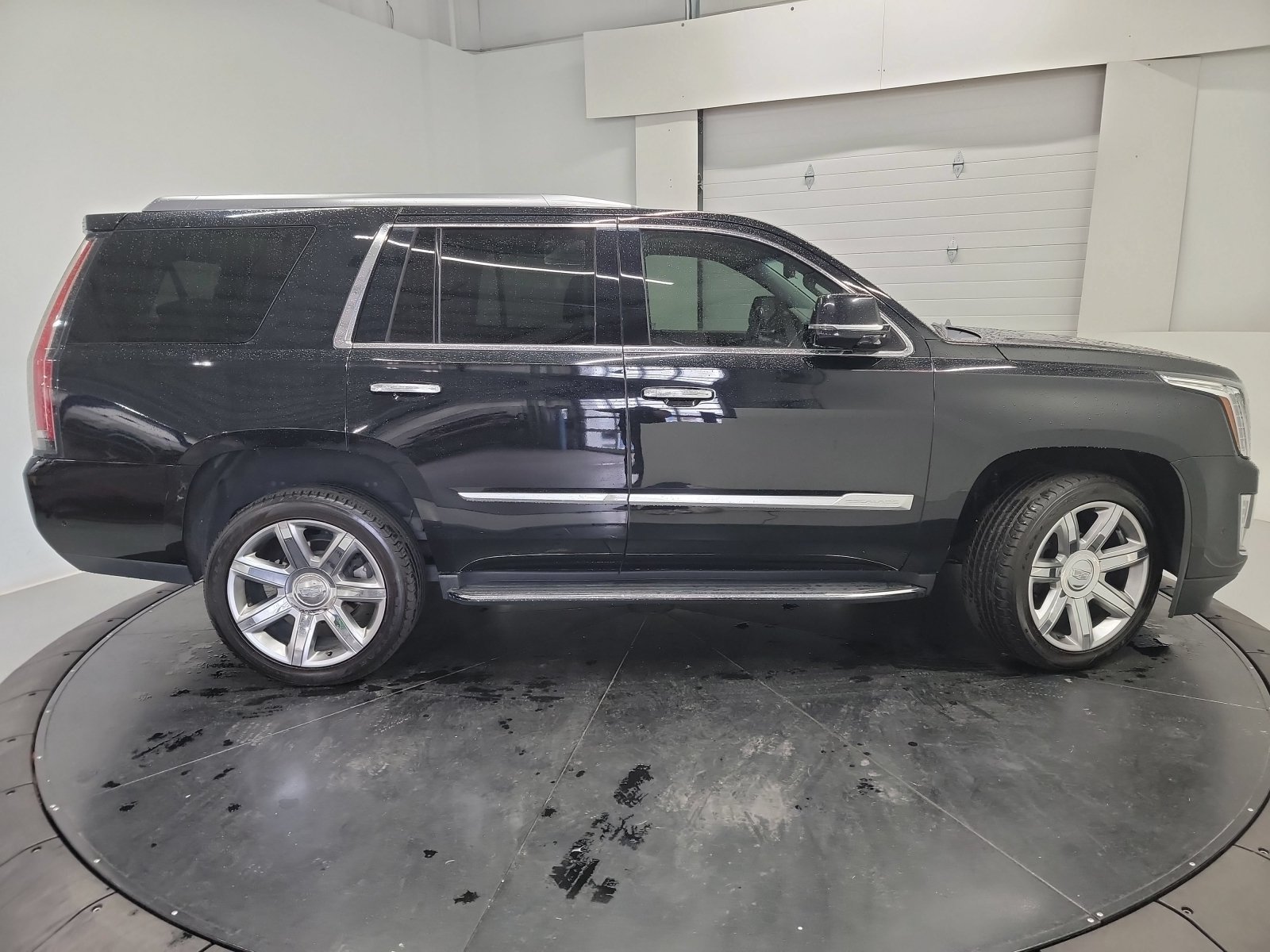 Used 2019 Black Raven Cadillac Premium Luxury image 9