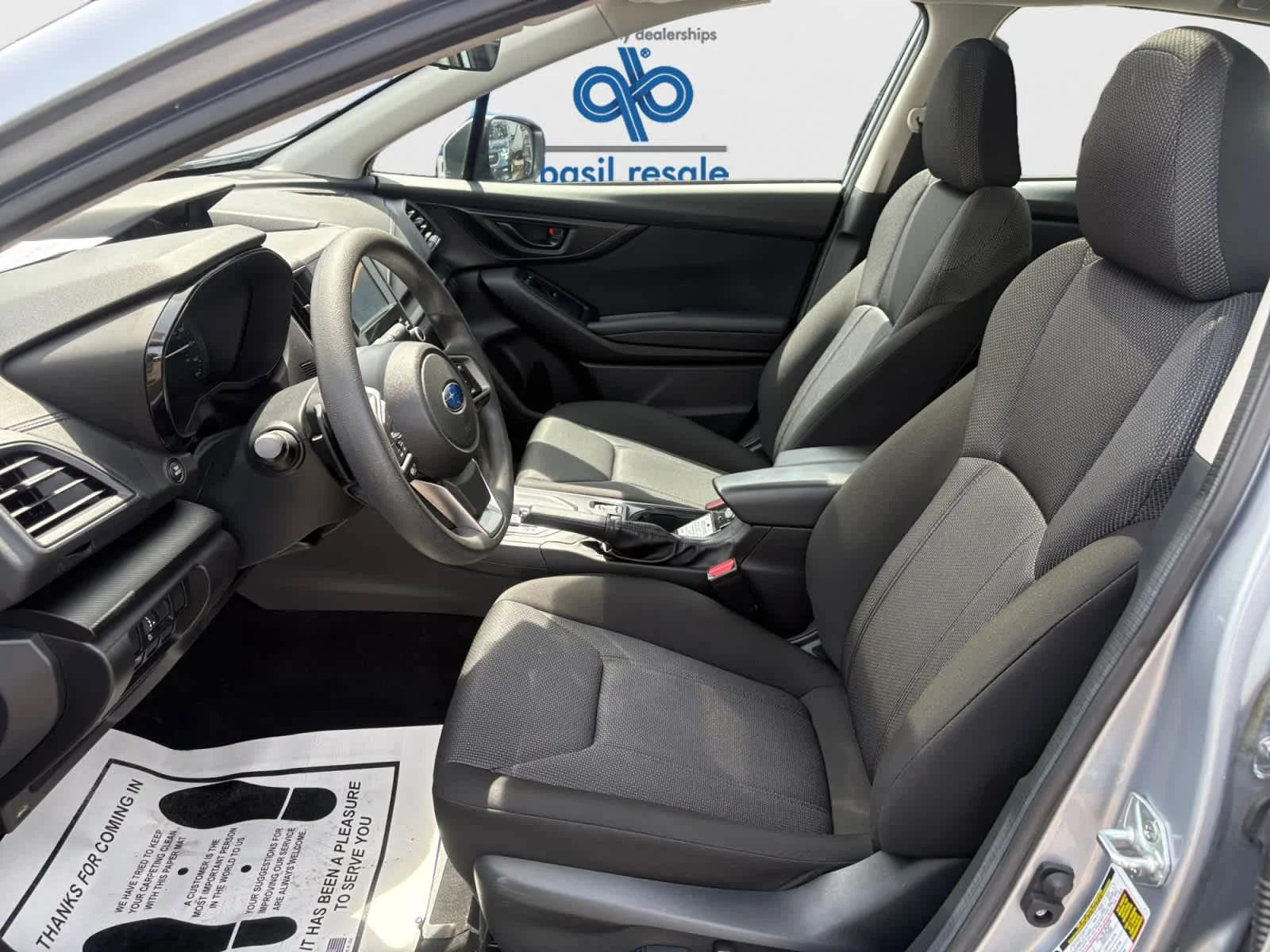 Used 2023 Ice Silver Metallic Subaru Premium image 9