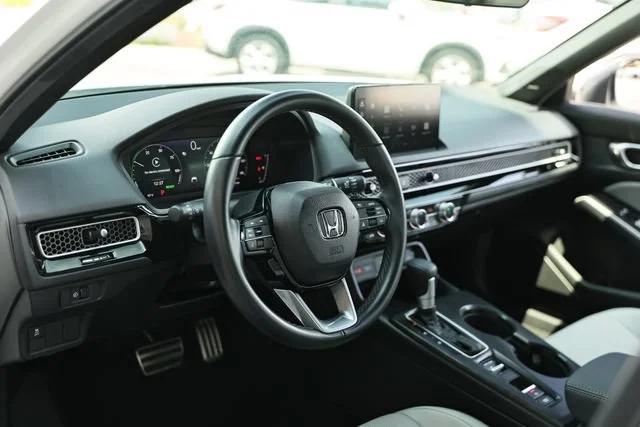 Certified Used 2025 Platinum White Pearl Honda Sport Touring image 65