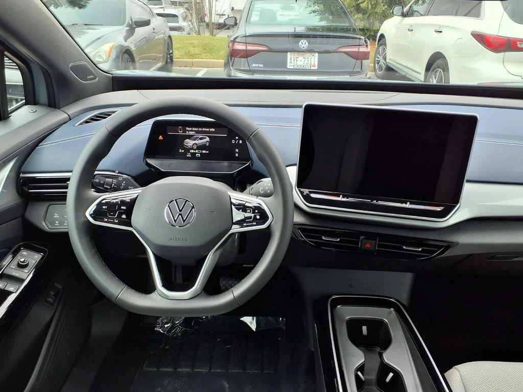 New 2026 Arctic Blue Metallic with Black Roof Volkswagen Pro S Plus image 10