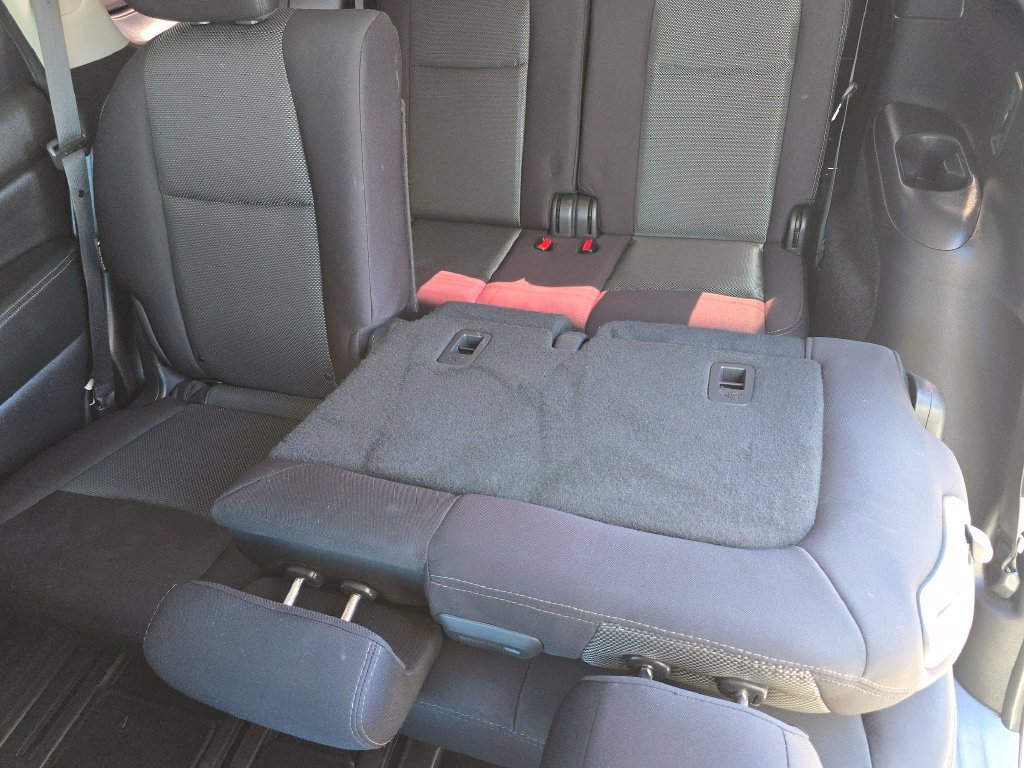 Used 2019 White Nissan SV image 19