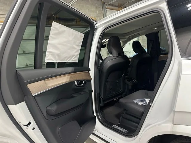 New 2026 Crystal White Volvo Plus image 12